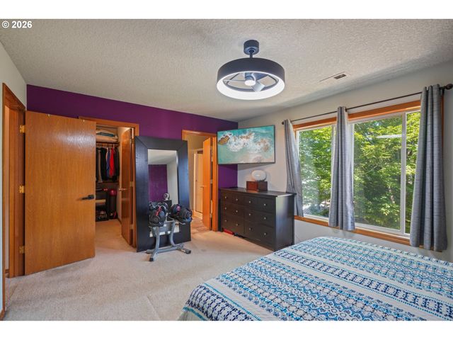 4055 Ne 13TH Ter, Gresham, OR 97030