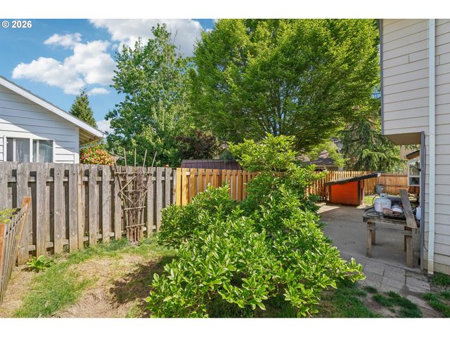 4055 Ne 13TH Ter, Gresham, OR 97030