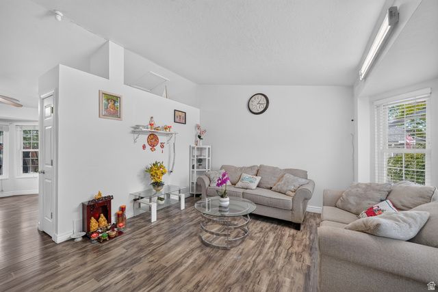 7952 S PALLADIUM DR, West Jordan, UT 84088