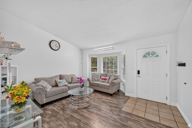 7952 S PALLADIUM DR, West Jordan, UT 84088
