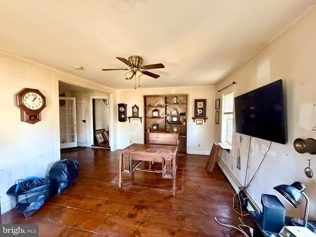 313 BRIDGE ST, Mardela Springs, MD 21837