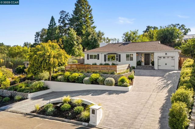 117 Montana Dr, Danville, CA 94526
