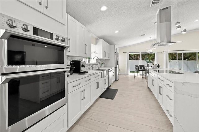 19187 NW 13th Court, Pembroke Pines, FL 33029