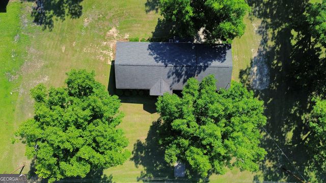 411 N Omega Street, Dexter, GA 31019