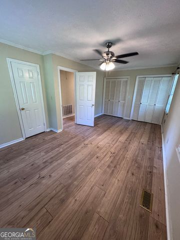 411 N Omega Street, Dexter, GA 31019