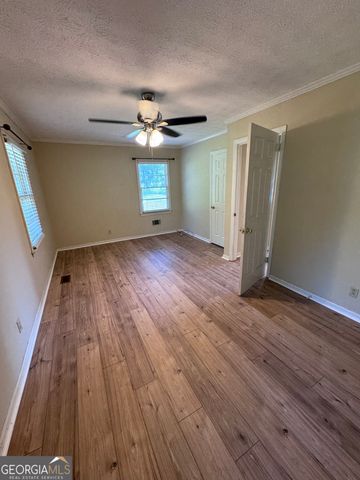 411 N Omega Street, Dexter, GA 31019