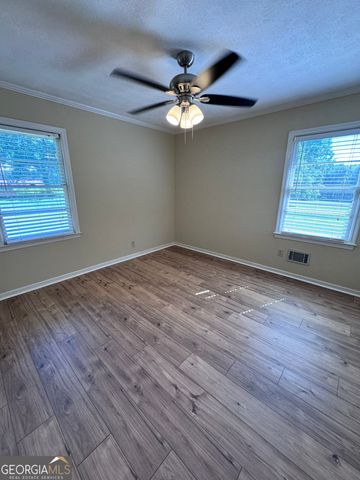 411 N Omega Street, Dexter, GA 31019