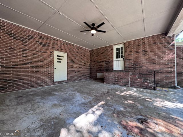 411 N Omega Street, Dexter, GA 31019