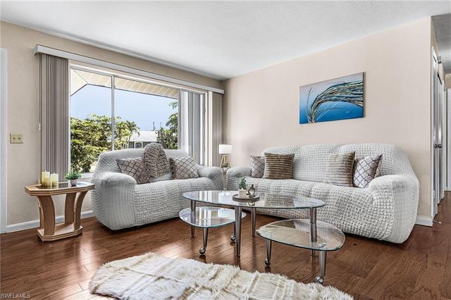 3730 SE 3rd AVE, Cape Coral, FL 33904