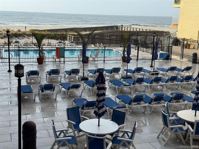 750 Shore Road 4D, Long Beach, NY 11561
