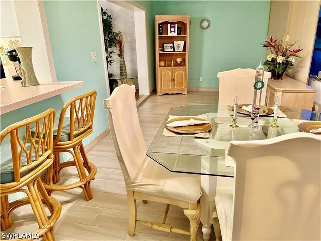 4187 Lakewood BLVD E13, Naples, FL 34112