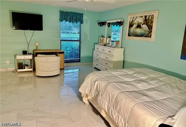 4187 Lakewood BLVD E13, Naples, FL 34112