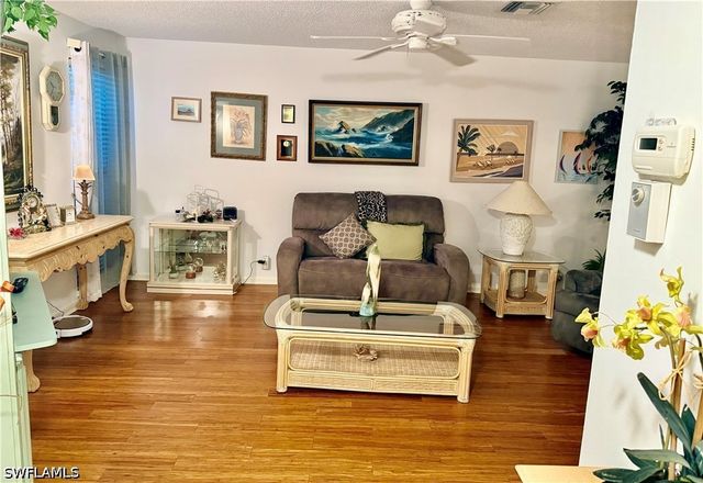 4187 Lakewood BLVD E13, Naples, FL 34112