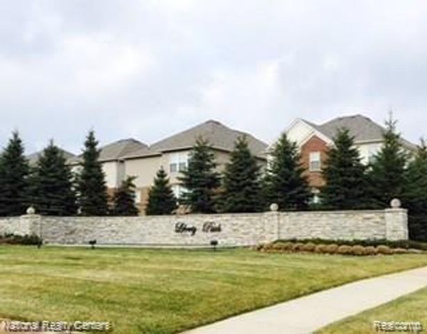 44900 Revere, Novi, MI 48377