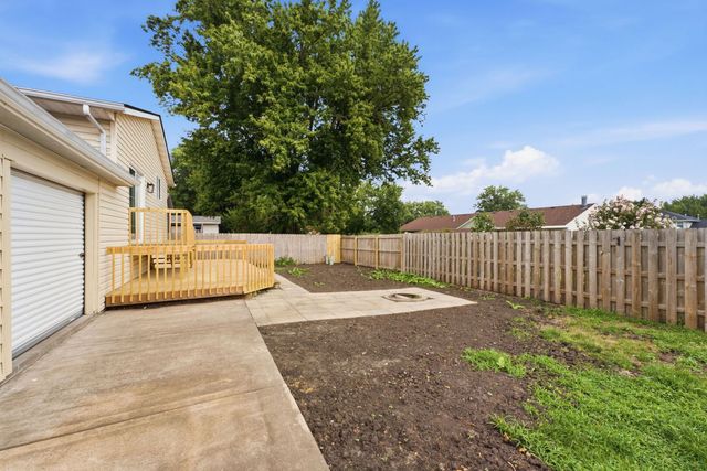 6511 Kelling Street, Davenport, IA 52806