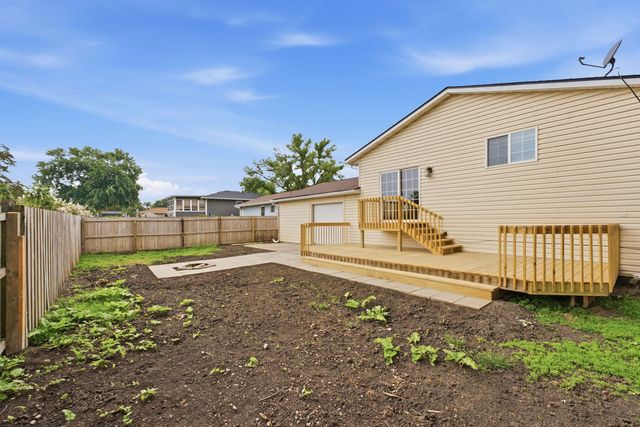 6511 Kelling Street, Davenport, IA 52806