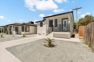 1518 W Grove Avenue, Visalia, CA 93291