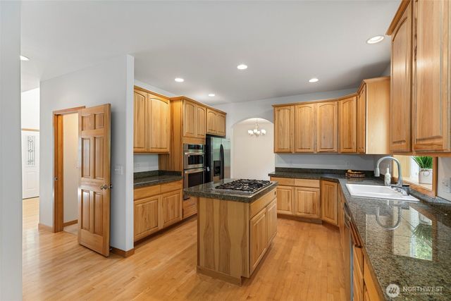 19144 Clear Creek Road NW, Poulsbo, WA 98370