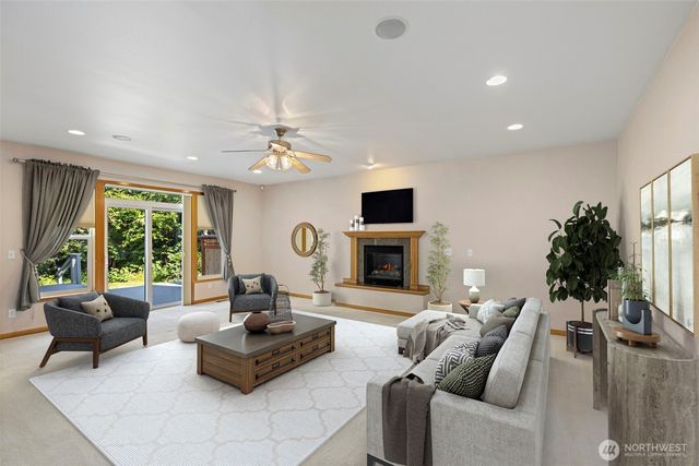 19144 Clear Creek Road NW, Poulsbo, WA 98370