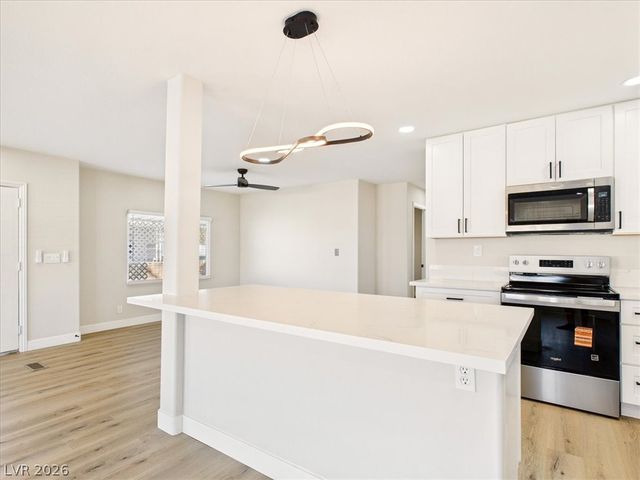 31 Vegas Valley Drive, Pahrump, NV 89048