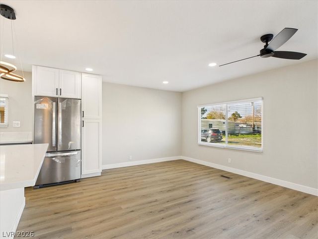 31 Vegas Valley Drive, Pahrump, NV 89048