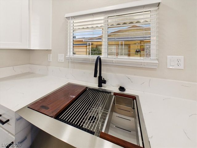 31 Vegas Valley Drive, Pahrump, NV 89048