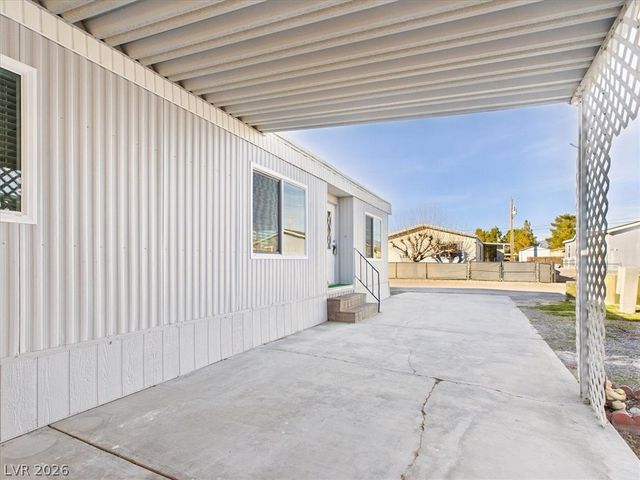 31 Vegas Valley Drive, Pahrump, NV 89048
