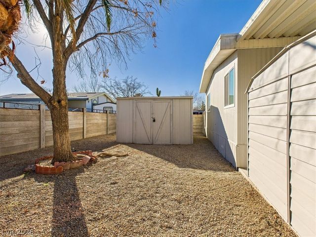 31 Vegas Valley Drive, Pahrump, NV 89048