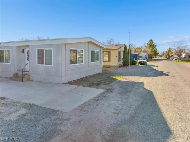 31 Vegas Valley Drive, Pahrump, NV 89048
