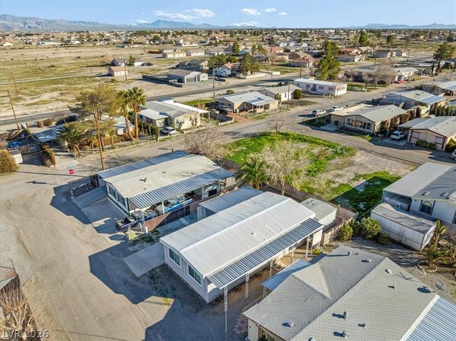 31 Vegas Valley Drive, Pahrump, NV 89048