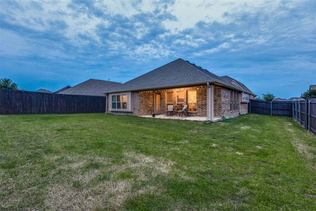 9328 Amistad Lane, Denton, TX 76226