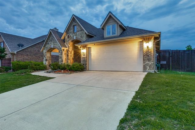 9328 Amistad Lane, Denton, TX 76226