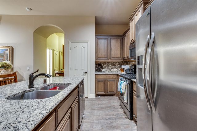 9328 Amistad Lane, Denton, TX 76226