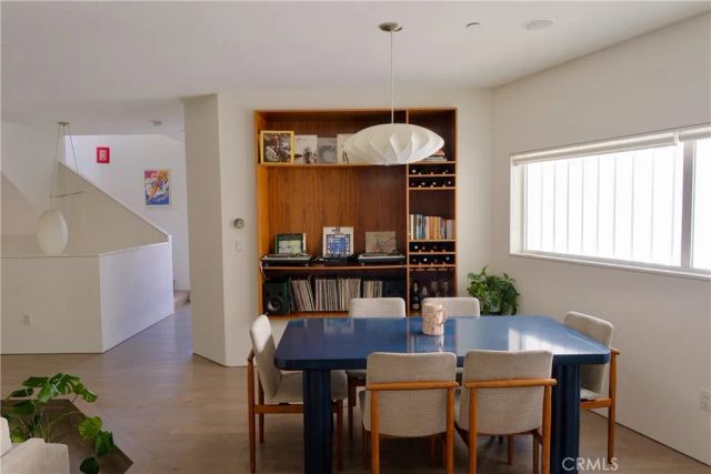2848 Buzz Court, Los Angeles, CA 90039