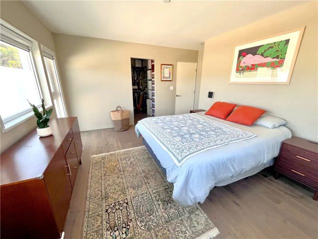2848 Buzz Court, Los Angeles, CA 90039