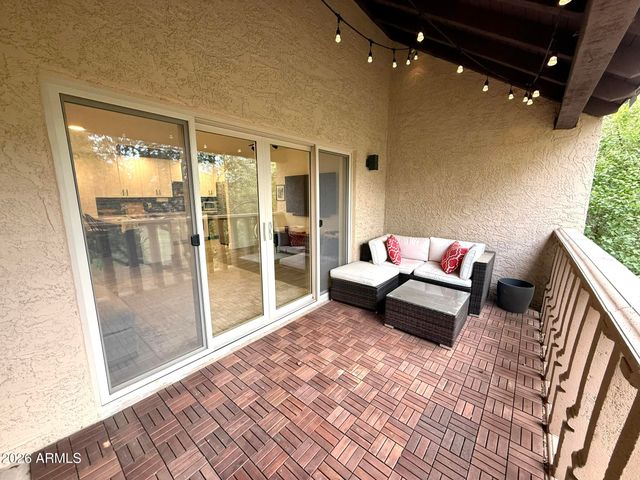 8649 E ROYAL PALM Road 222, Scottsdale, AZ 85258