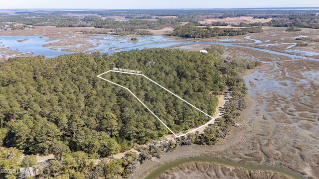 15 Whitners Landing Road, St. Helena Island, SC 29920