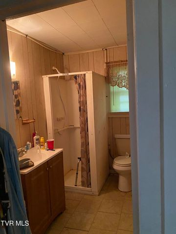 4228 Sullivan Gardens Drive, Kingsport, TN 37660