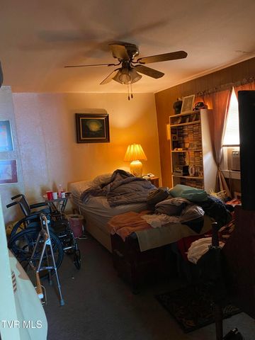 4228 Sullivan Gardens Drive, Kingsport, TN 37660