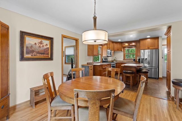 7613 49th Avenue N, New Hope, MN 55428