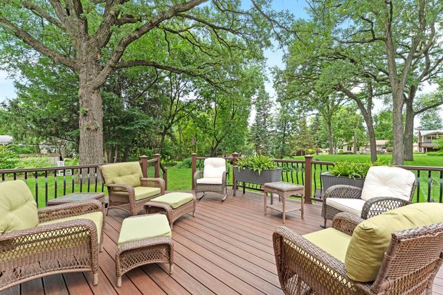 7613 49th Avenue N, New Hope, MN 55428