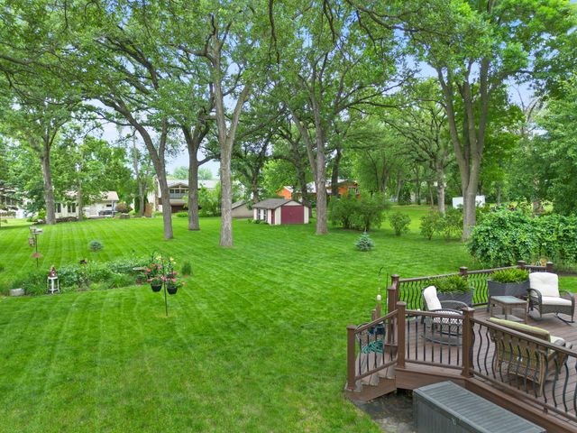 7613 49th Avenue N, New Hope, MN 55428