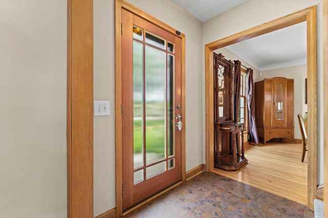 7613 49th Avenue N, New Hope, MN 55428