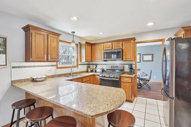 4318 Beilfuss Drive, Madison, WI 53704