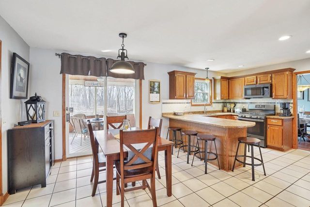 4318 Beilfuss Drive, Madison, WI 53704