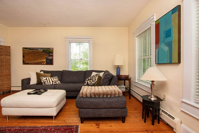 282 South Main Street, Peacham, VT 05862