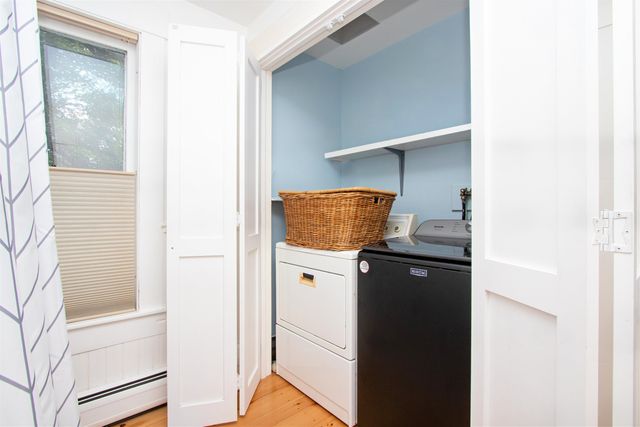 282 South Main Street, Peacham, VT 05862