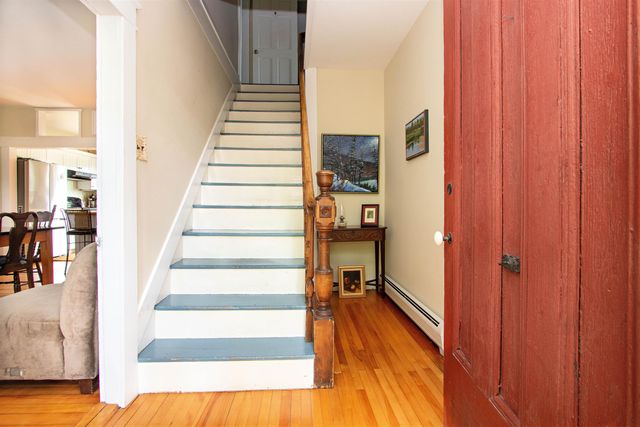 282 South Main Street, Peacham, VT 05862