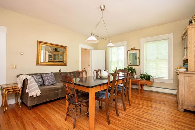 282 South Main Street, Peacham, VT 05862