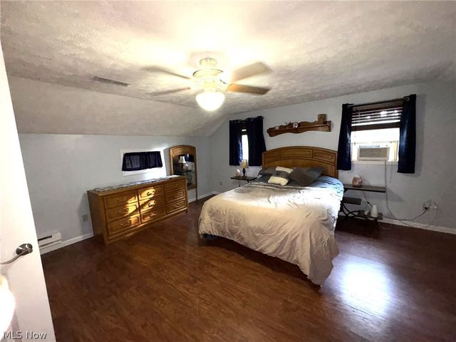 12096 Baumhart Road, Amherst, OH 44001